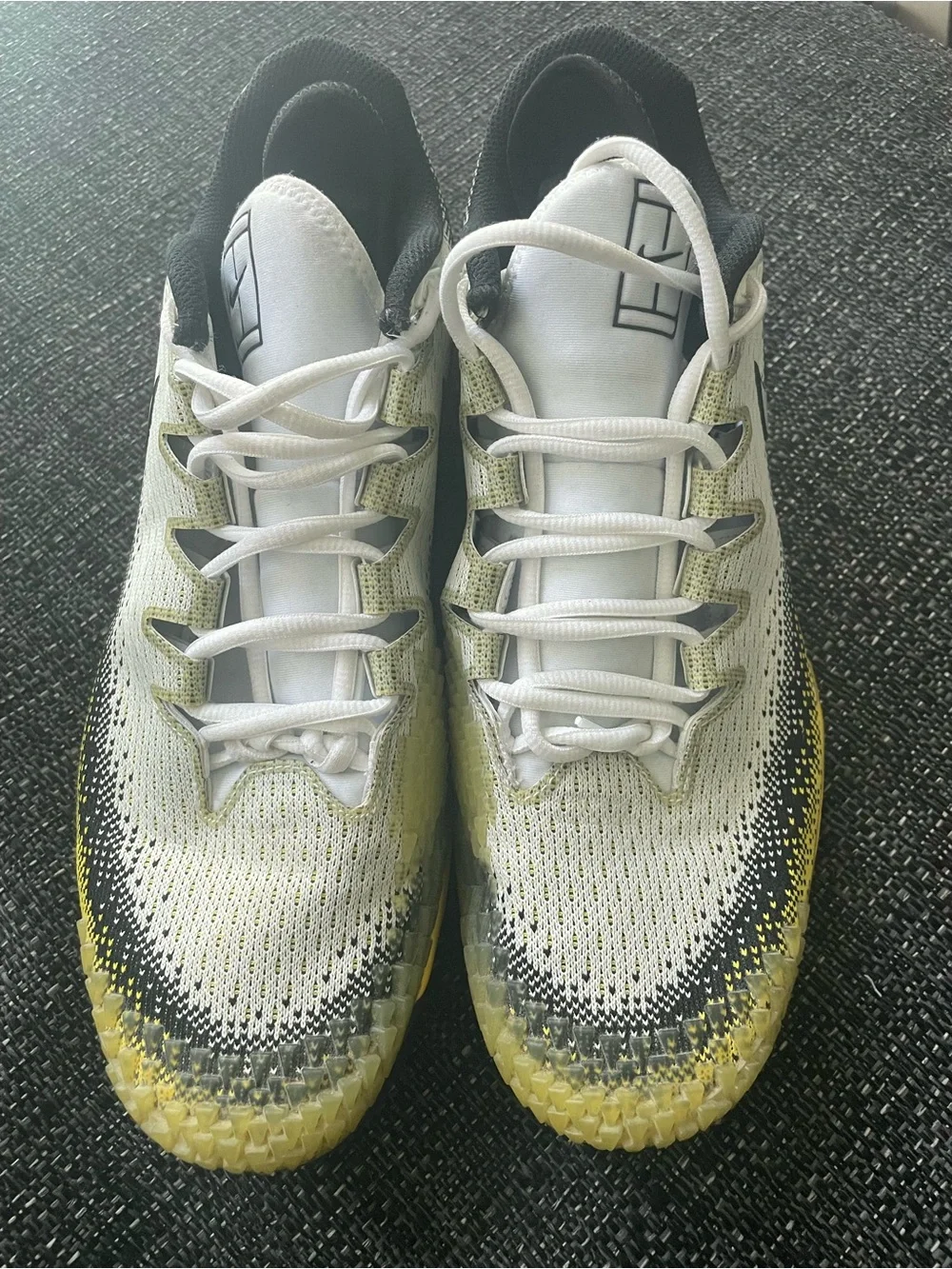 Nike Men's Knit Running Shoes - White, Yellow & Black